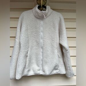 Champion ivory Sherpa fleece lining jacket, full zipper, pockets, thumbholes, XL